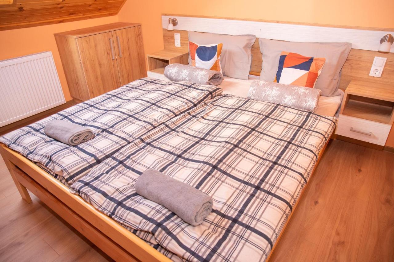 Benige Vendeghaz Hotel Demjen Bagian luar foto