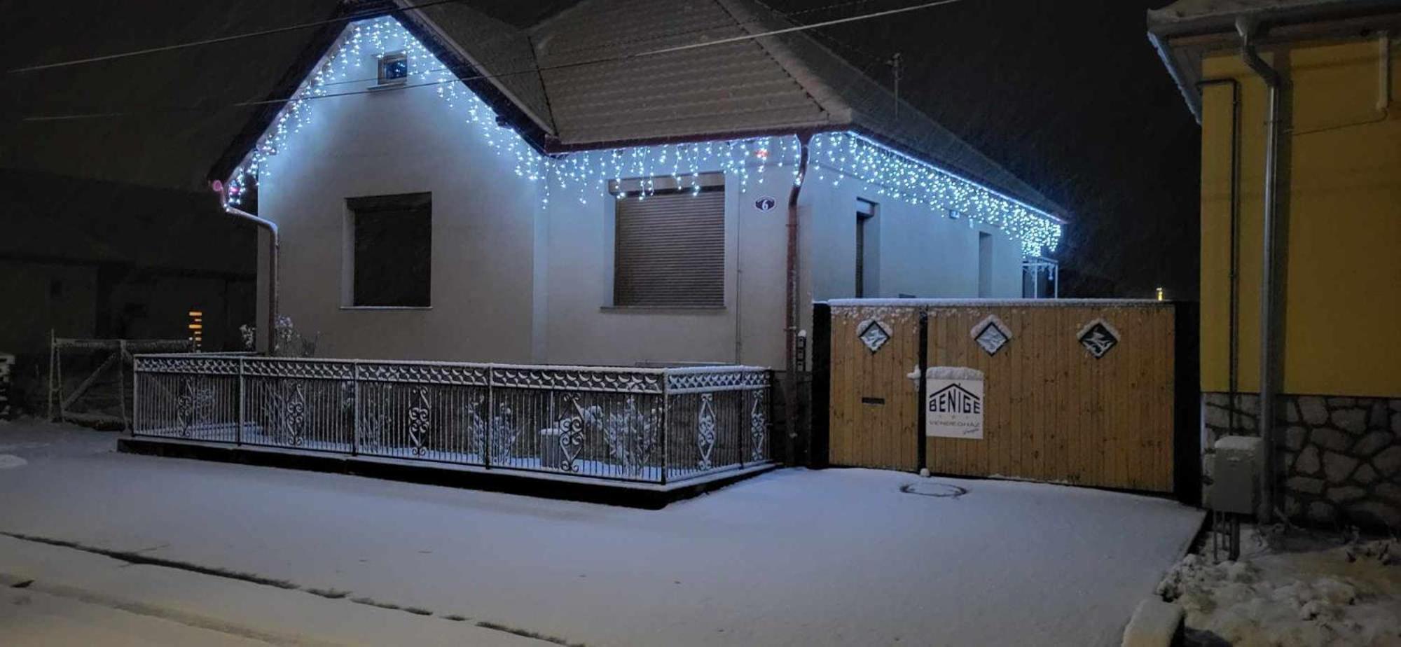Benige Vendeghaz Hotel Demjen Bagian luar foto