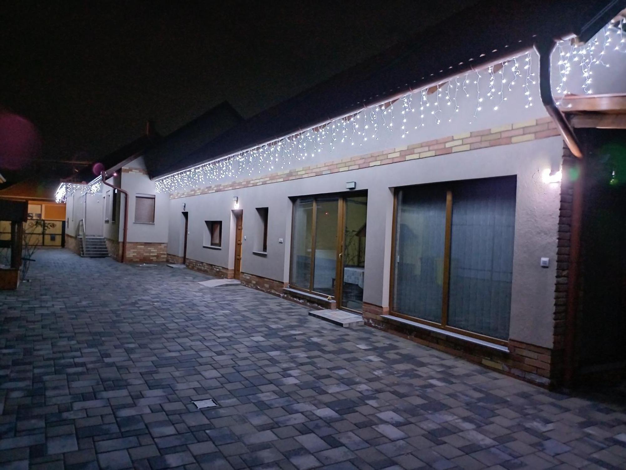 Benige Vendeghaz Hotel Demjen Bagian luar foto